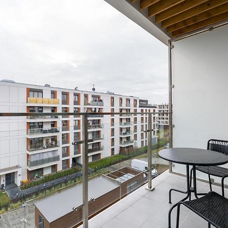 Premium Apartments Poznan Airport By Noclegi Renters Экстерьер фото