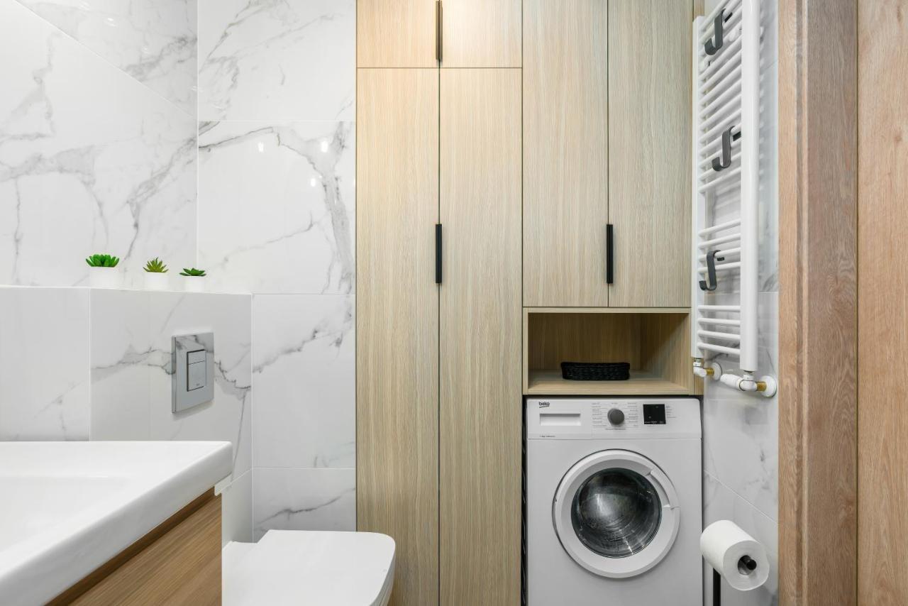 Premium Apartments Poznan Airport By Noclegi Renters Экстерьер фото