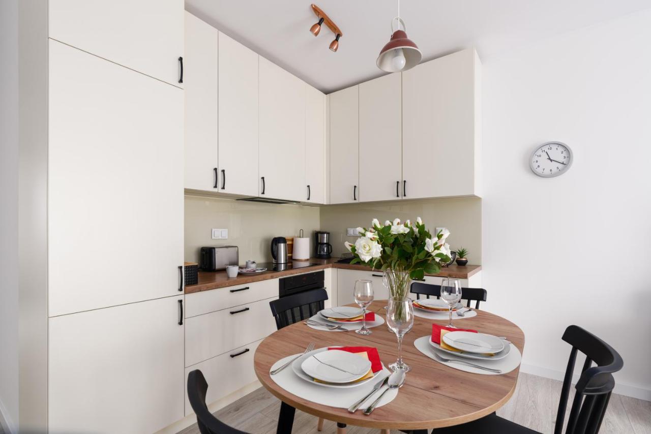 Premium Apartments Poznan Airport By Noclegi Renters Экстерьер фото