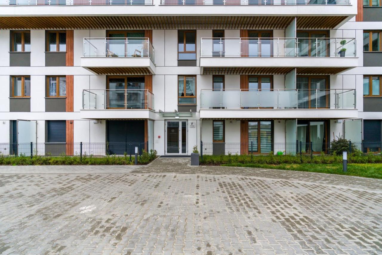 Premium Apartments Poznan Airport By Noclegi Renters Экстерьер фото